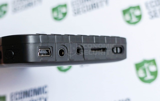 DVR монитор с датчиком движения DVR монитор с датчиком движения